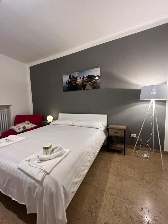Villa Corteolivo Rooms Торрі-дель-Бенако Екстер'єр фото
